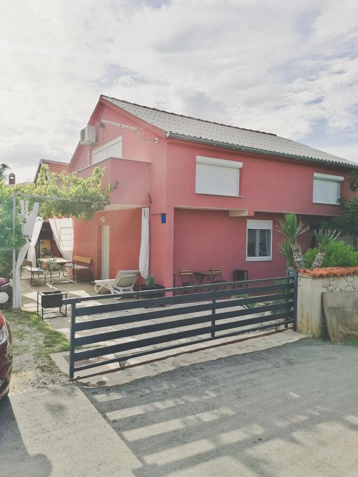 House For Rent Paola Vila Ražanac Exterior foto