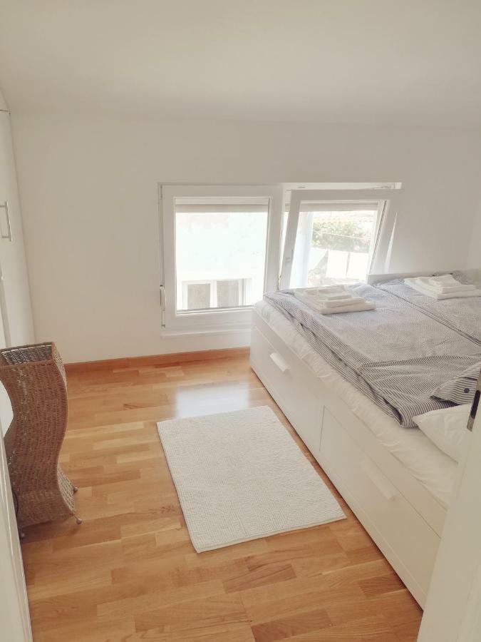 House For Rent Paola Vila Ražanac Exterior foto