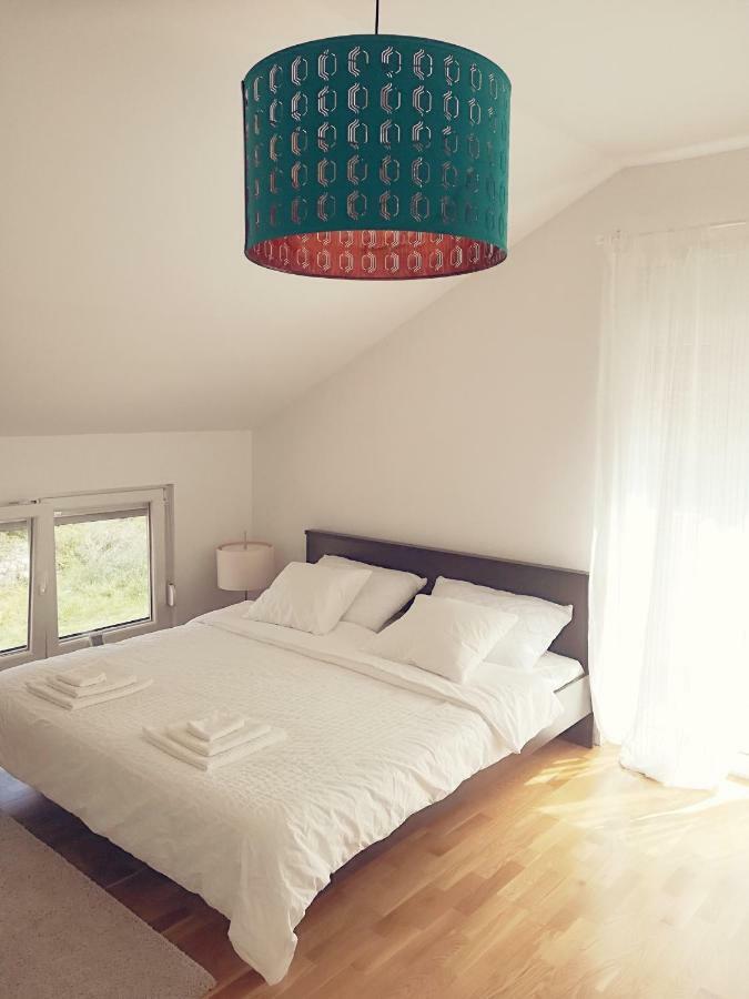 House For Rent Paola Vila Ražanac Exterior foto